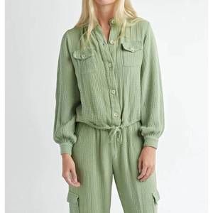 NEW RED HAUTE lightweight button-down jacket in moss